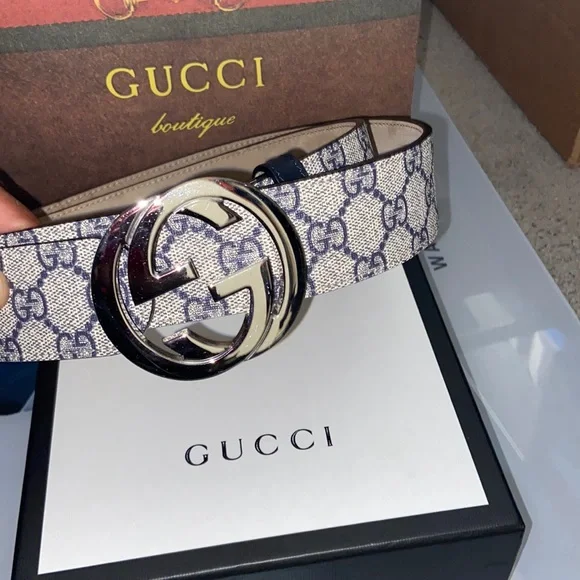 Gucci GG Supreme belt with G buckle - Picture 1 of 8